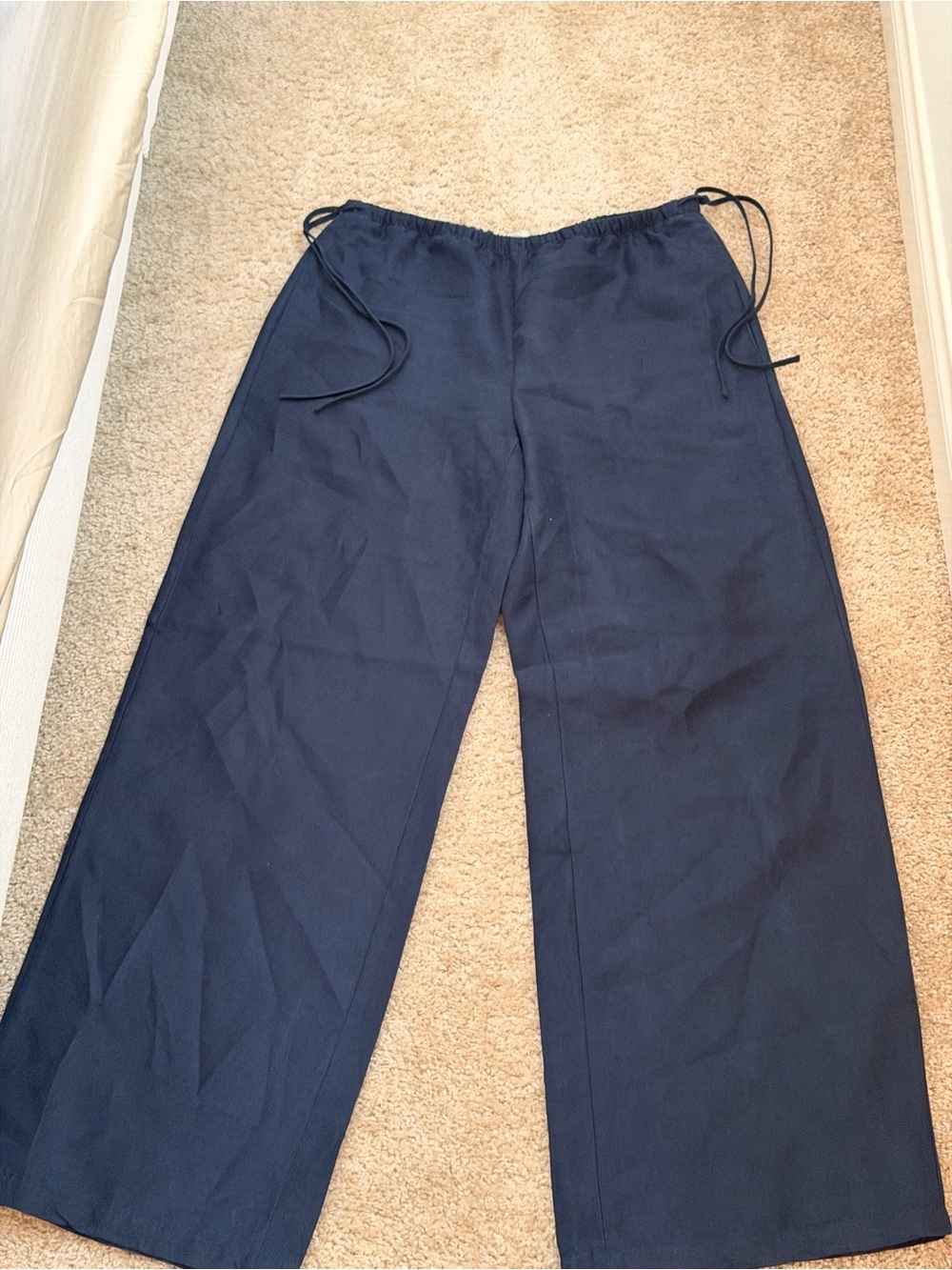 Women’s aritzia linen pant